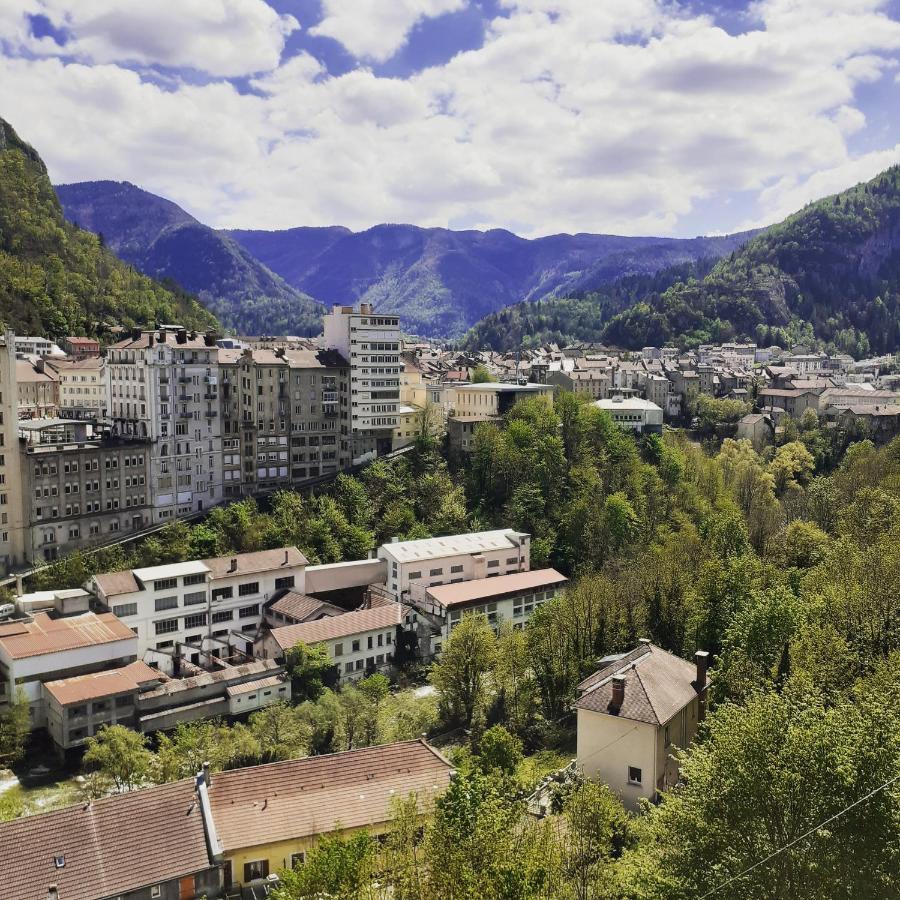 La Belle Vue Apartment Saint-Claude Bagian luar foto